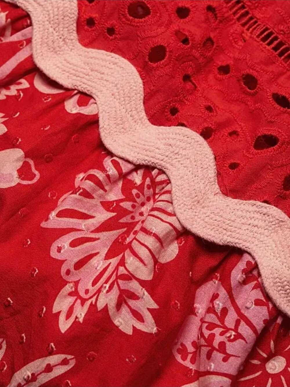 FARM RIO Flowerful Birds Maxi Dress XL NWT Red Pink Eyelet Lace V-Neck Plunge - Picture 11 of 13